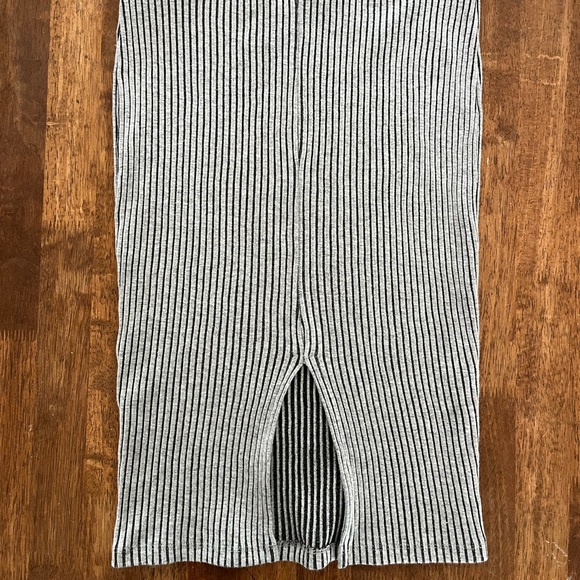 Striped Pencil Skirt - Picture 2 of 2